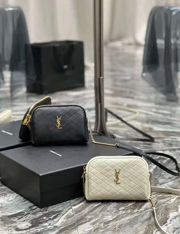 Yves Saint Laurent handbags with quilted leatherYves Saint Laurent - Bags