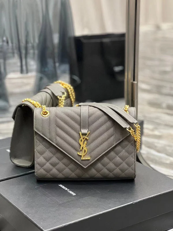 Yves Saint Laurent bags for a chic, modern styleYves Saint Laurent - Bags