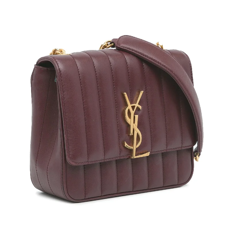 Yves Saint Laurent bags for a chic, modern styleSaint Laurent Medium Vicky Crossbody Bag (SHG-Q6C0Hy