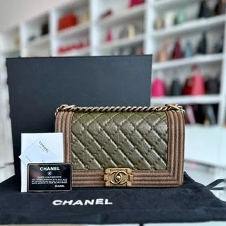 Chanel Limited Edition Handbag for CollectorsBoy Calfskin Old Medium 25CM Limited Edition Leboy Green Brown No 18