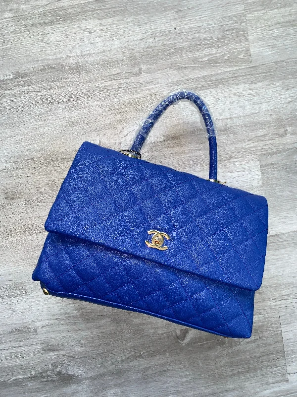 Chanel bags with intricate metal hardware“BIG Blue” Chanel handbag