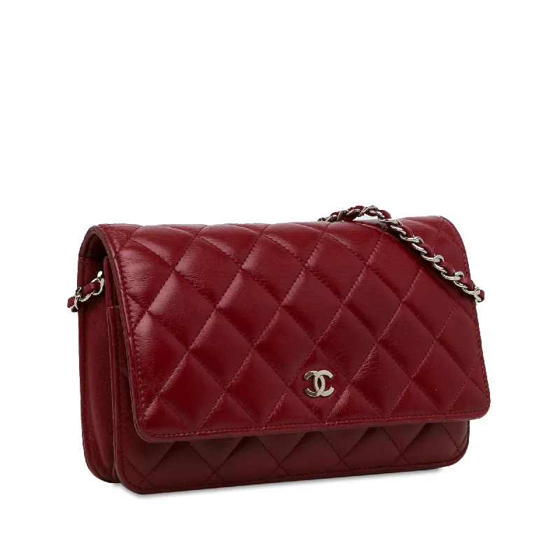 Chanel Small Crossbody Bag for TravelChanel Classic Lambskin Wallet on Chain (9PvS2m)