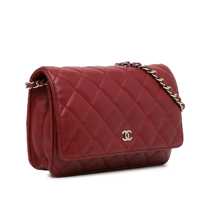 Chanel Small Crossbody Bag for TravelChanel Classic Lambskin Wallet on Chain (okrtIp)