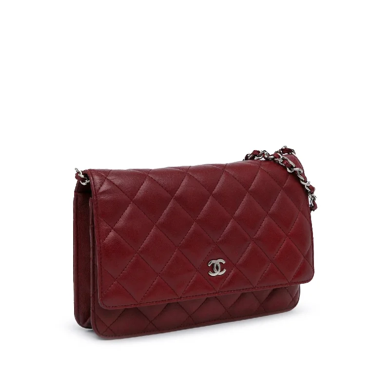 Chanel bags with modern touchesChanel Classic Lambskin Wallet on Chain (WFpLmz)