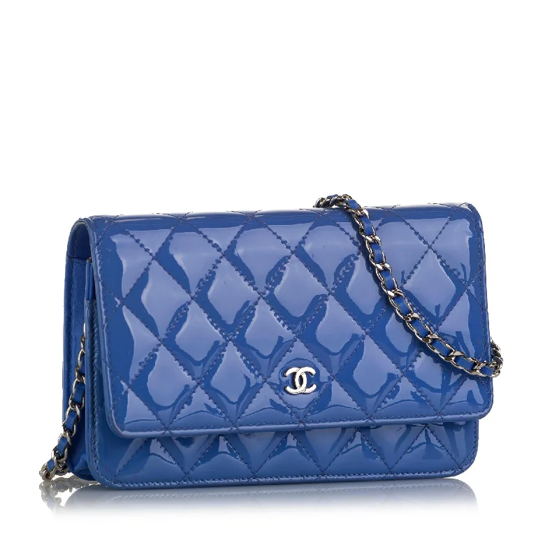 Chanel bags available in bold colors and patternsChanel Classic Patent Wallet on Chain (pkxkmR)