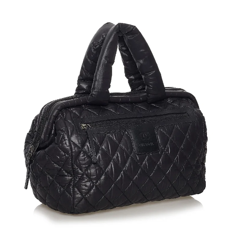 Chanel All - Match Handbag for Versatile StylingChanel Coco Cocoon Handbag (33587)