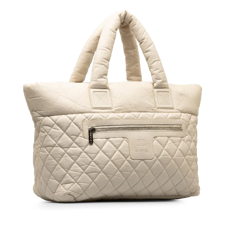 Chanel bags with iconic stitching detailsChanel Coco Cocoon Tote (HdP7wk)