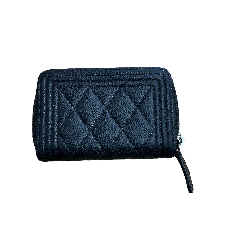 Chanel bags with modern touchesCoin Purse Luxury Designer By Chanel  Size: Small