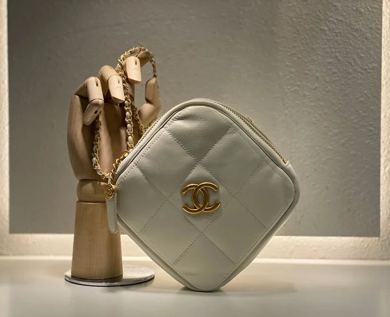 Chanel bags with chain and leather strap combinationsBC - CHANEL Bags - 059