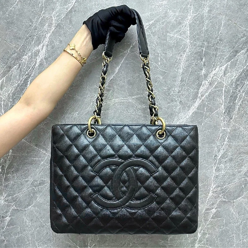 Chanel bags that pair perfectly with any outfitGST Grand Shopping Tote Caviar Black GHW No 12