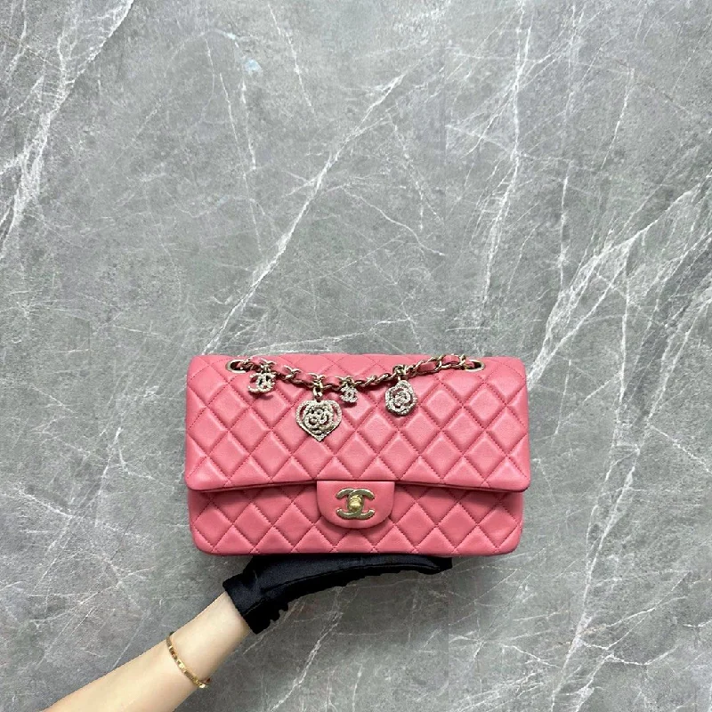 Chanel Designer Handbag with Unique DesignValentine Crystal Heart Pink Lambskin LGHW